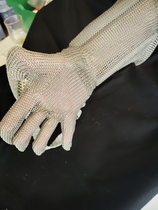 Lote complementos medievales guante de malla ,bols