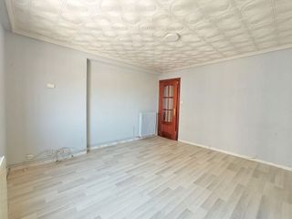 Piso en venta en Fuentecillas - Universidades en Burgos