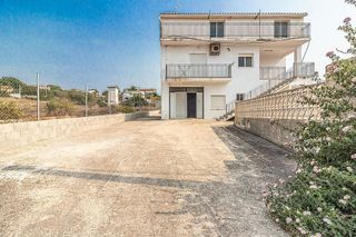 Chalet en venta en Alginet