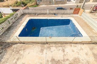 Chalet en venta en Alginet