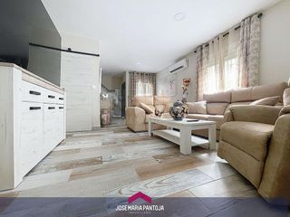 Chalet en venta en Noreste-Granja en Jerez de la Frontera
