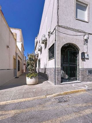 Chalet en venta en Noreste-Granja en Jerez de la Frontera