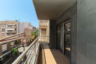 Piso en venta en Centro en Torrevieja