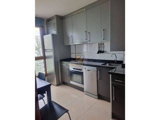 Piso en venta en Pumarín en Gijón