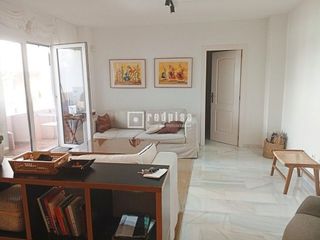 Piso en venta en Torrequebrada en Benalmádena