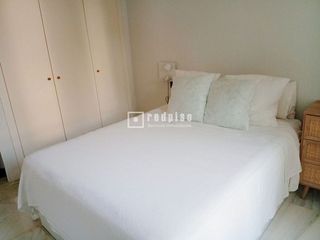 Piso en venta en Torrequebrada en Benalmádena