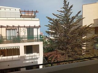 Piso en venta en Torrequebrada en Benalmádena