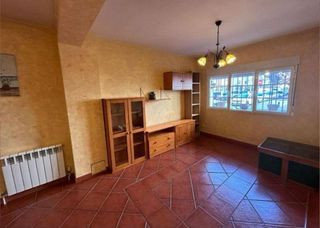 Piso en venta en San Isidro - Los Almendros en Alcalá de Henares