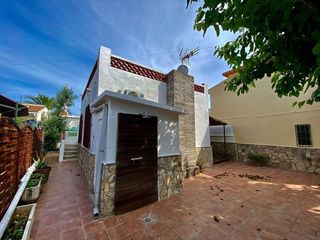 Chalet en venta en Clarà en Torredembarra