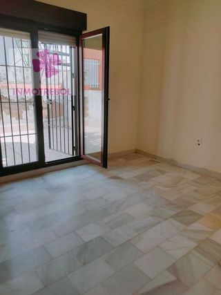 Casa adosada en venta en Centro en Bormujos