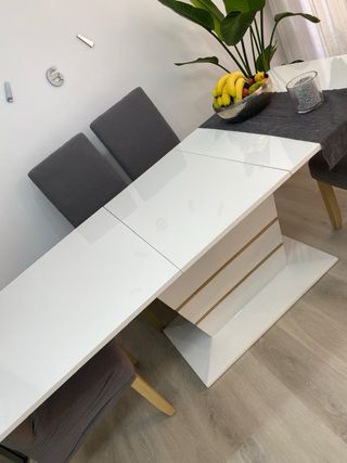 Mesa comedor extensible blanca