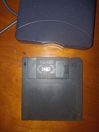Disquetera Externa  2HD
