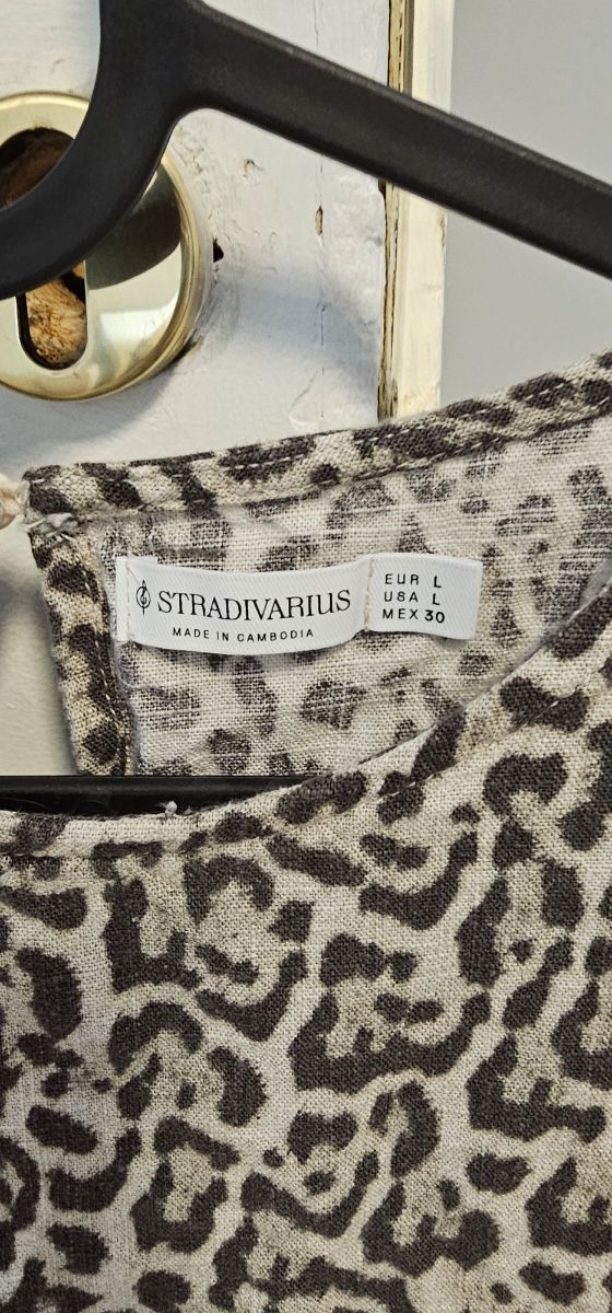 Top corto Stradivarius leopardato taglia L