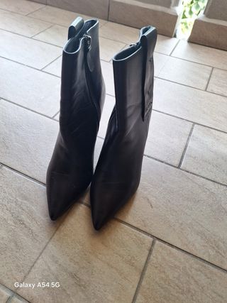 Stivaletti Liu Jo neri tacco alto