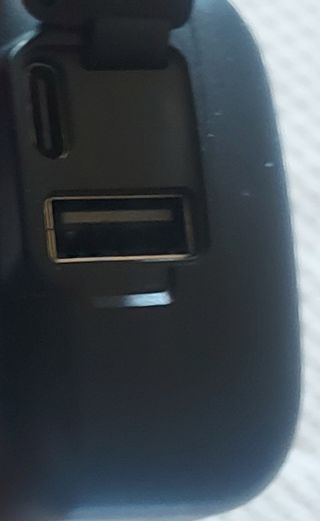 Estuche carga Arbily F7 Earbuds auriculares BT