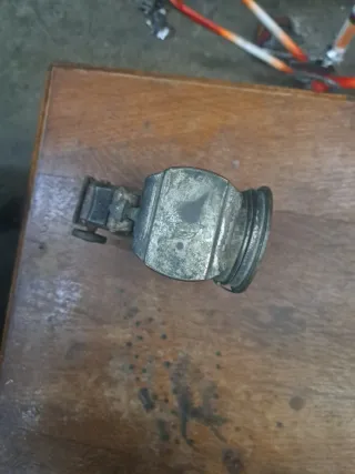 Faro de bicicleta antiguo