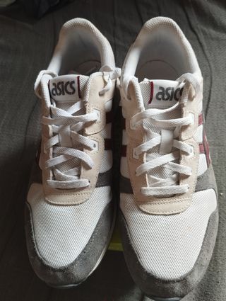 Bambas Asics Beige y Gris
