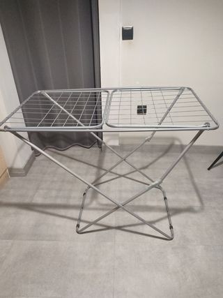 Tendedero plegable de metal extensible con 2 alas
