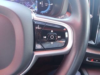 Volvo XC60 2.0 T6 AWD Recharge RDesign Auto