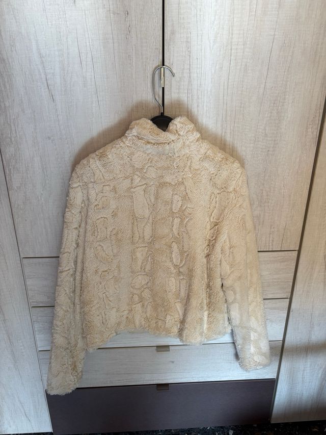 Abrigo beige de Pull&Bear