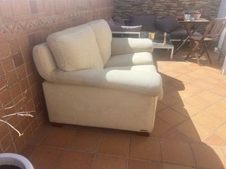 Sofá de 2 plazas beige