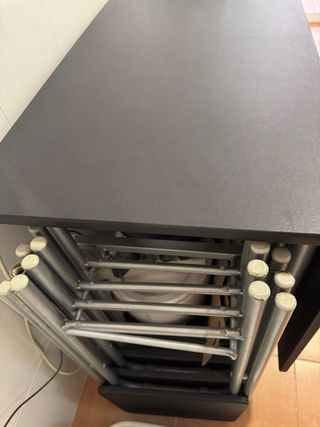 Mesa plegable negra cocina