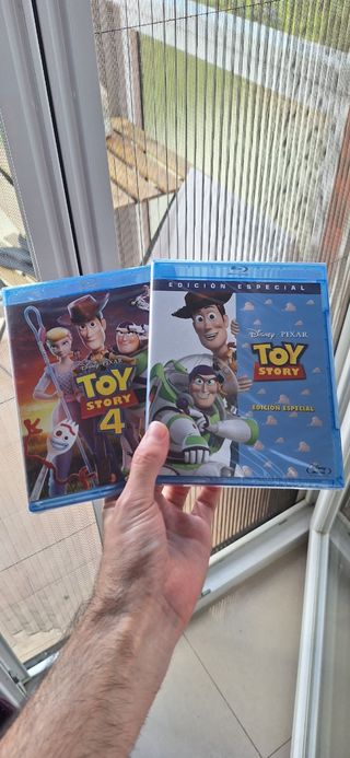 Toy story 1 y 4 precintado