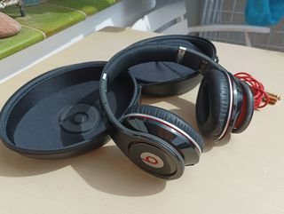 Beats Studio Monster cancelación activa