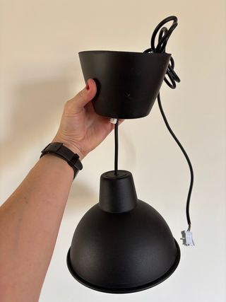Lámpara colgante negra Ikea