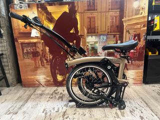 Brompton C Line Dune Sand Mid 12v