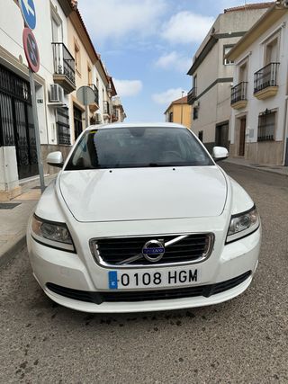 Volvo S40 2011