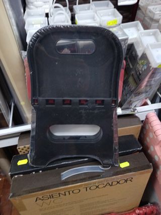 Escalera Plegable Azul con Asa