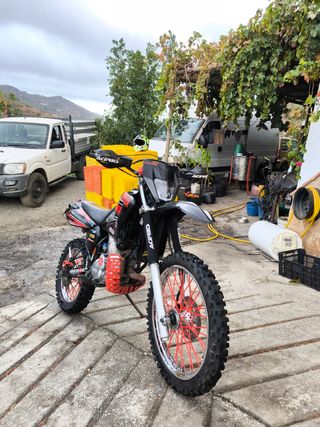 Yamaha DT 125 RE