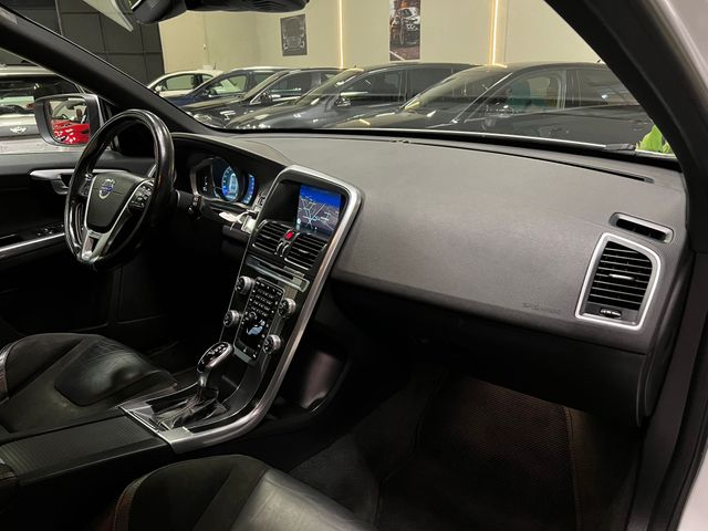 Volvo XC60 2015