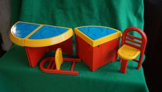 Restos cocina Molto años 80 mesa y silla ver foto