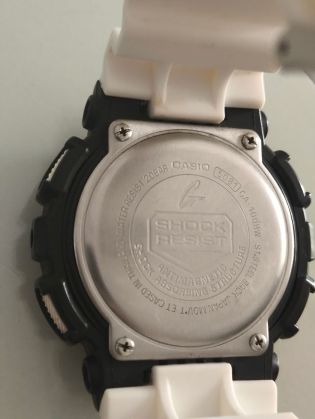 Reloj Casio G-Shock GA-100