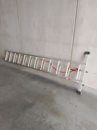 Escalera profesional larga