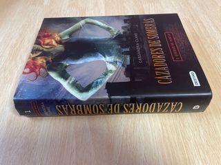 Ciudad de hueso. Cazadores de sombras 1: Cazado...