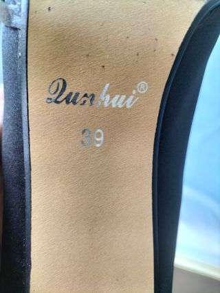 Zapatos de tacón negros Lanbai talla 39