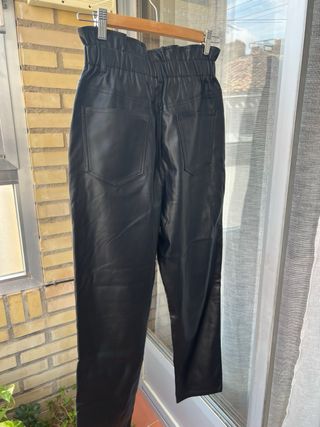 Pantalón cuero MNG negro talla XS