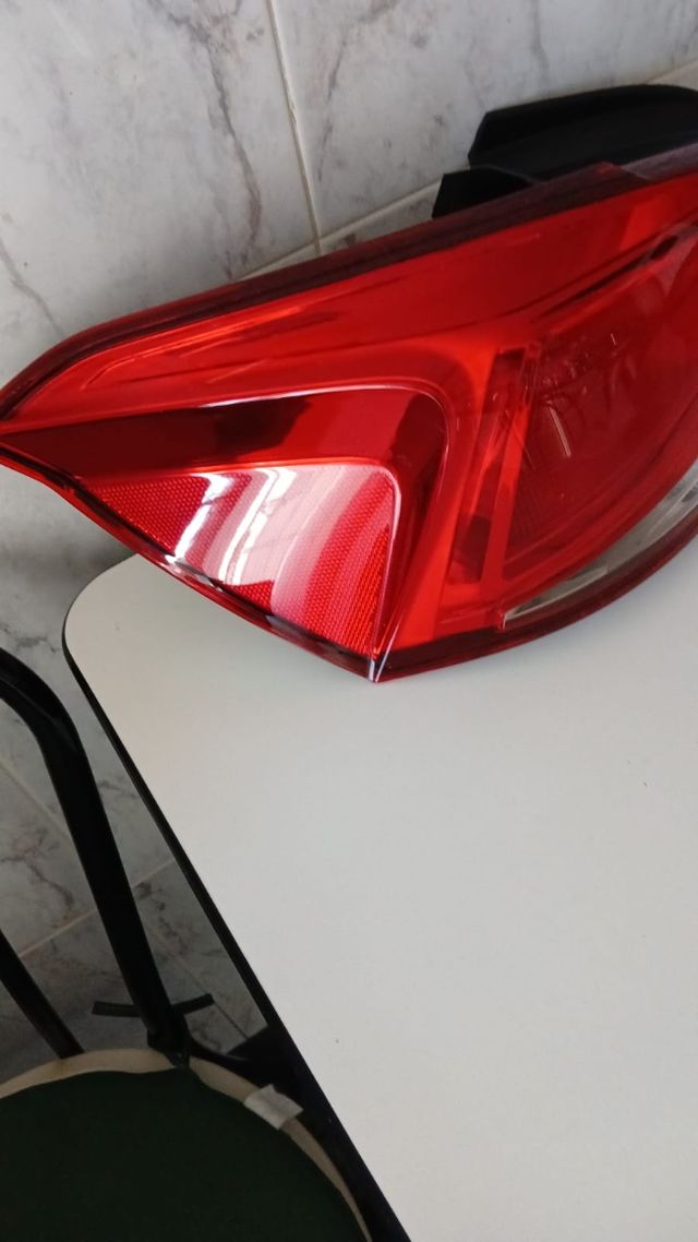 Piloto Trasero Izquierdo Seat Ibiza VII 2017-2023