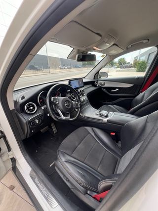 Mercedes-Benz GLC 220D 4Matic Pack AMG