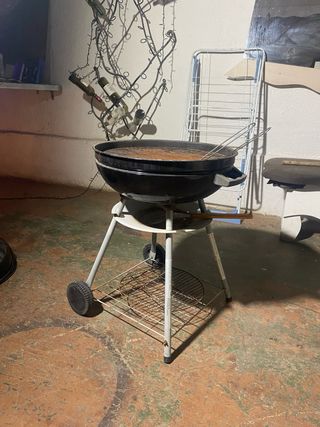 Parrilla Espectacular Negra y Gris