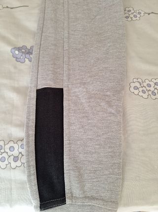 Pantalón deportivo Pull&Bear gris