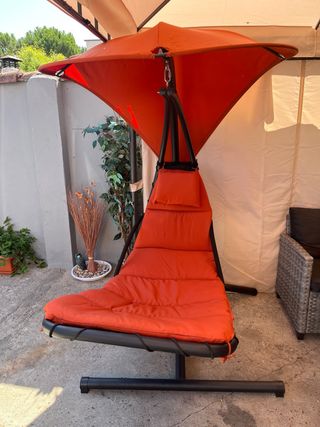 Columpio colgante naranja con cojín