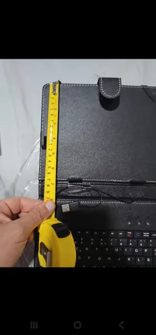 Funda con Teclado Español para Tablet