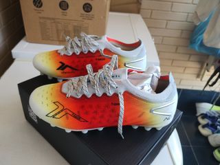 Zapatillas de fútbol TENTH