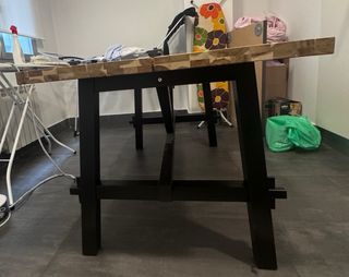 Mesa de madera para comedor!

URGE LA VENTA!!