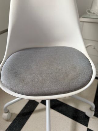 Silla de escritorio.