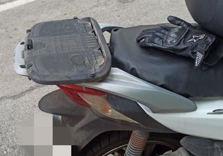 Baúl SH300 2011-2014